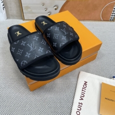 Louis Vuitton Slippers